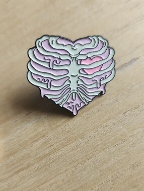 Anatomical Skeleton Ribcage Heart Enamel Pin - Gothic Gold Tone